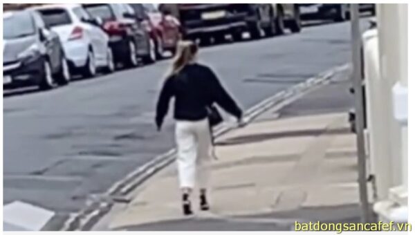 woman frozen in street tiktok video