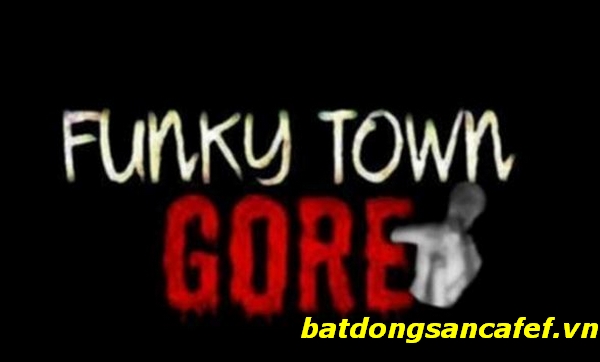 Funky Town Gore Futbol Video